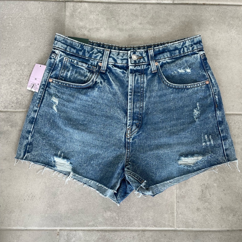Highest Rise Cuttoff shorts size 10/30